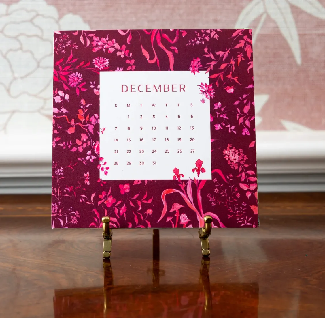 2025 Calendar in ThePearl Box