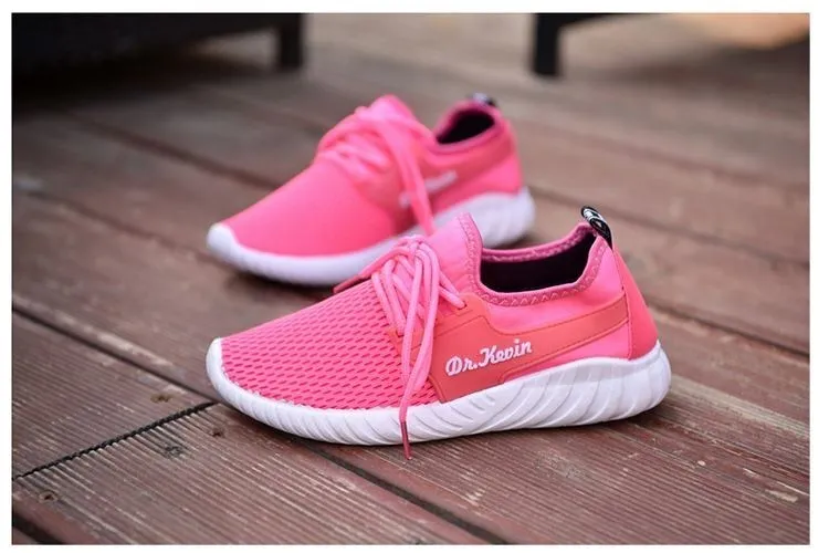 breathable running sneakers women