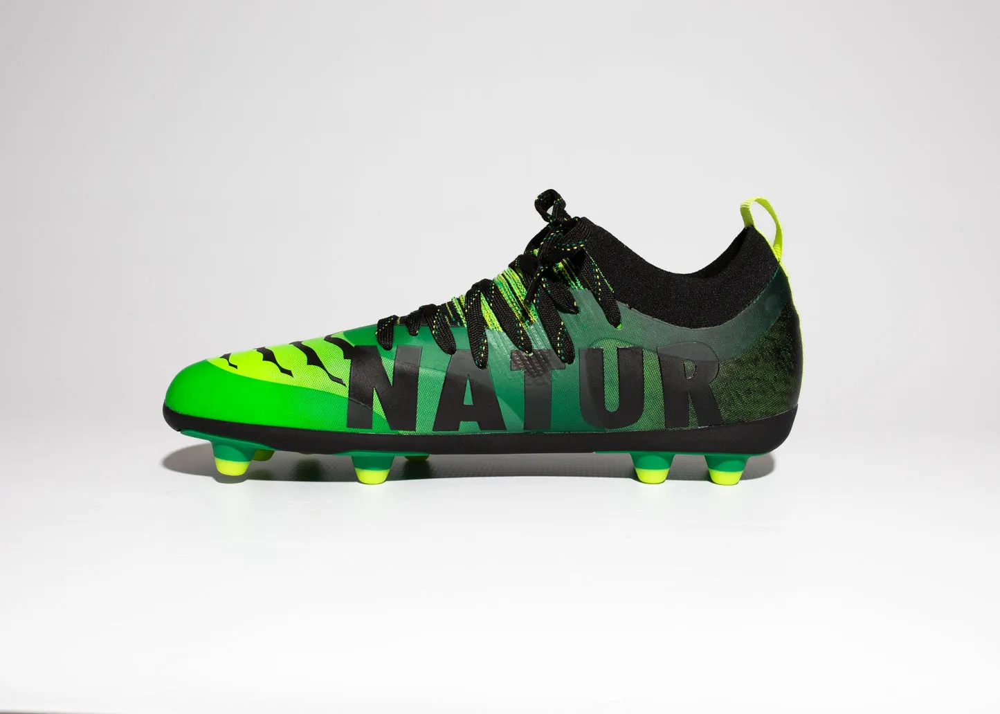 Natur Athletics - Adult Iron Lion Field Cleats